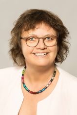 Dr. med. Carina Paschold, B.A., B.Sc. Dr. med. Carina Paschold, B.A., B.Sc.